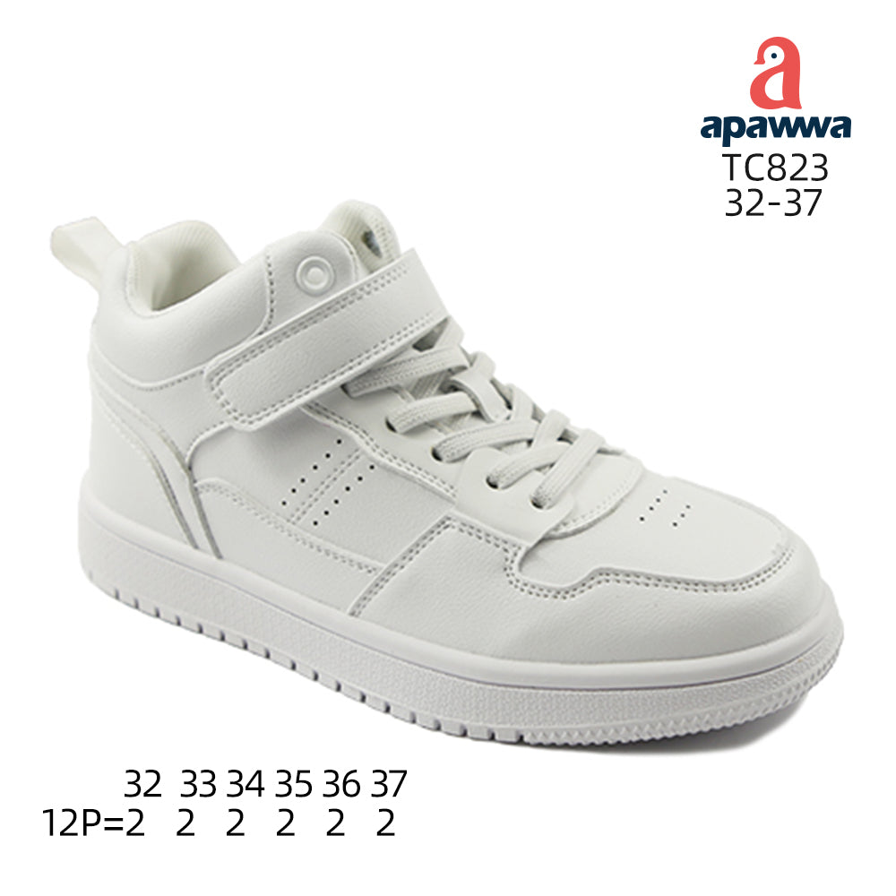 TC823